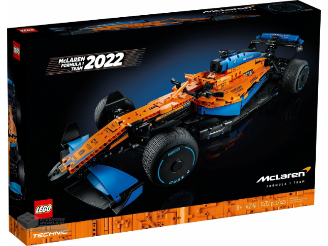42141-1 - McLaren Formula 1 Team 2022 Race Car