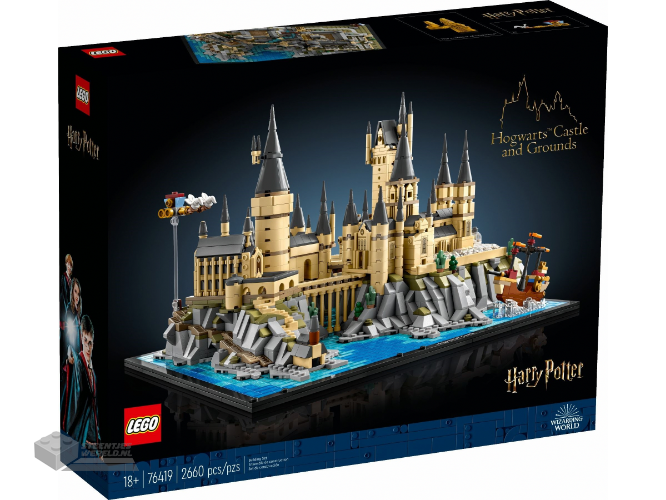 76419-1 – Hogwarts Castle and Grounds